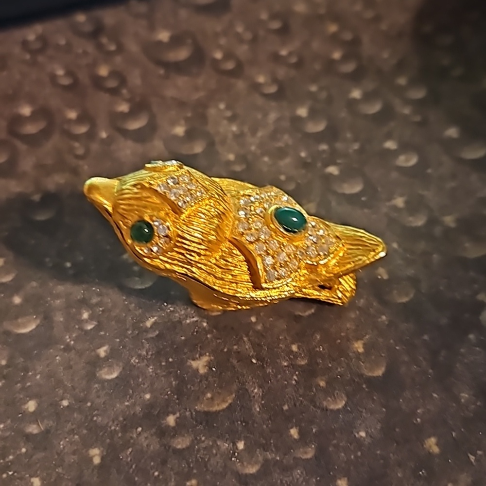 Kenneth J Lane Goldtone Rhinestone Green Eyes Sitting Bird.